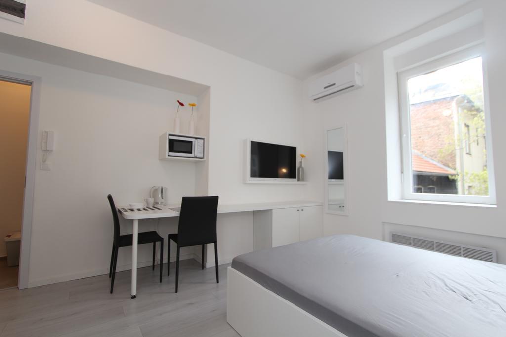 Apartments Simple Teslina Zagreb Exterior foto